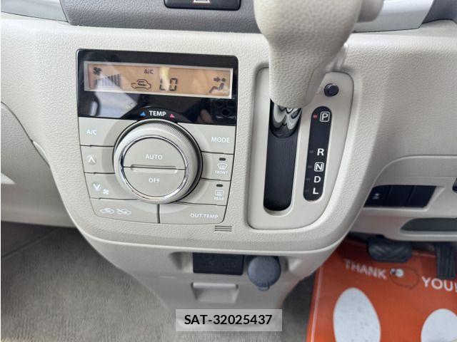 Suzuki SPACIA 2013-12 7217781-8
