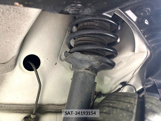 Suzuki SPACIA 2018-12 7225273-19