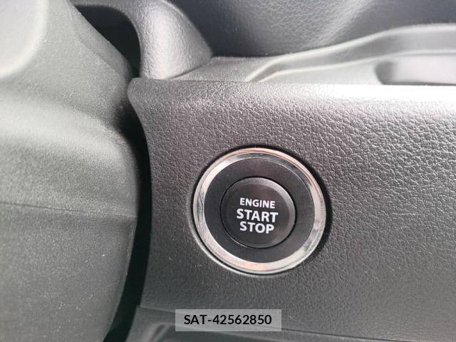 Suzuki SPACIA 2017-10 7225267-12