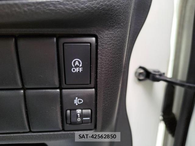 Suzuki SPACIA 2017-10 7225267-13