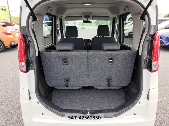 Suzuki SPACIA 2017-10 7225267-24