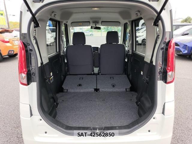 Suzuki SPACIA 2017-10 7225267-26