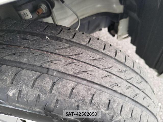 Suzuki SPACIA 2017-10 7225267-29