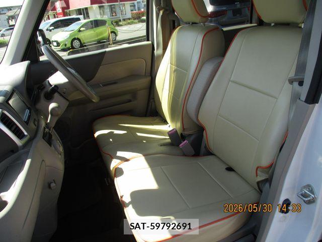 Suzuki SPACIA 2014-12 7225251-12