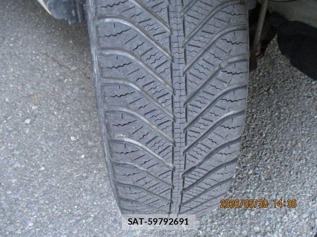 Suzuki SPACIA 2014-12 7225251-24