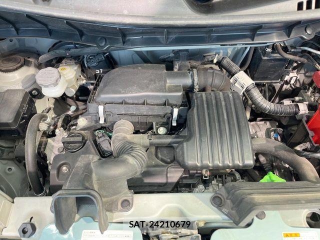 Suzuki SPACIA 2018-07 7225269-17