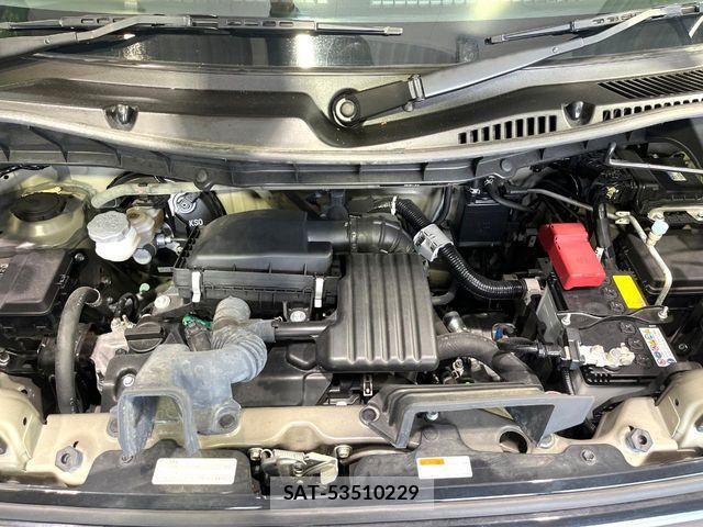 Suzuki SPACIA 2021-05 7217154-17