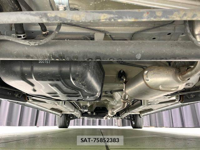 Suzuki SPACIA 2015-10 7225256-18