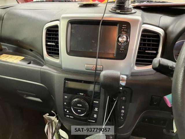 Suzuki SPACIA 2015-01 7225250-1