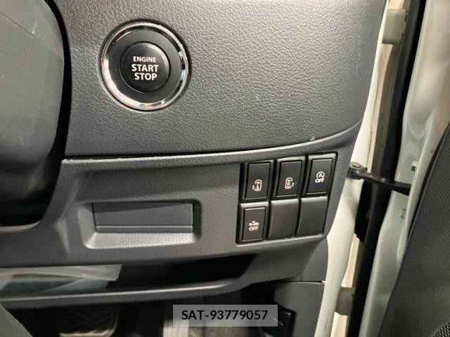 Suzuki SPACIA 2015-01 7225250-4