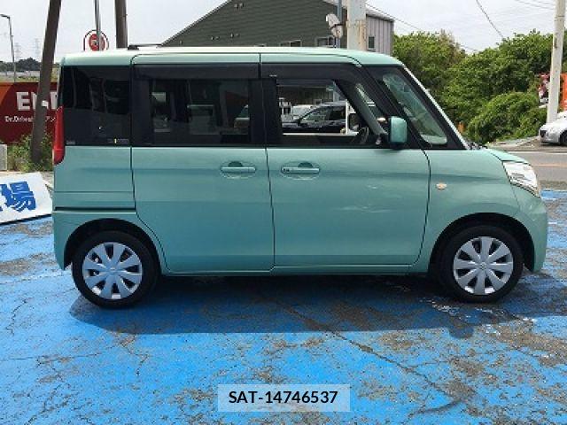 Suzuki SPACIA 2014-01 7225247-6