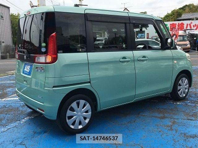 Suzuki SPACIA 2014-01 7225247-7