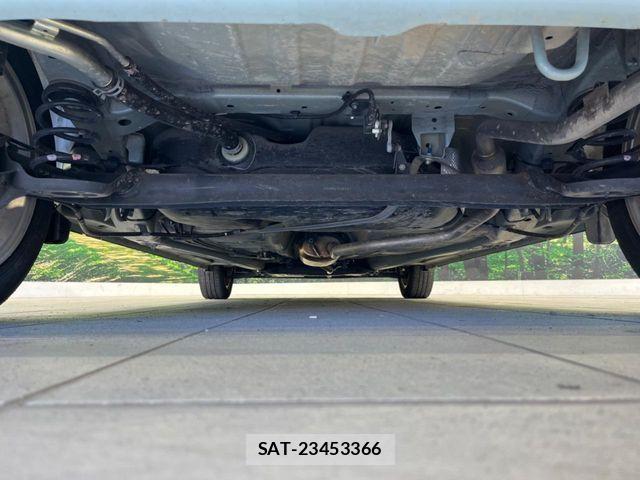 Suzuki SPACIA 2019-09 7225282-18