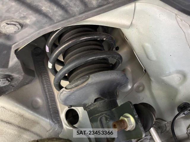 Suzuki SPACIA 2019-09 7225282-19