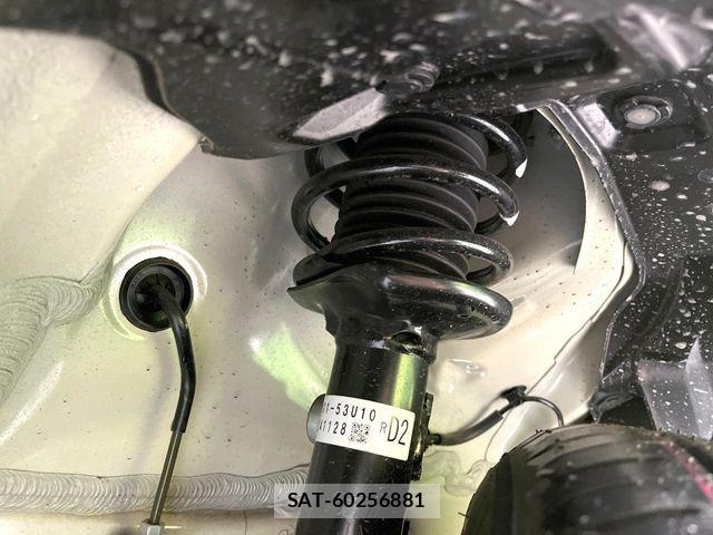 Suzuki SPACIA 2024-12 7225316-17