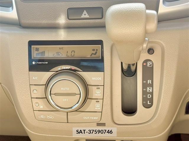 Suzuki SPACIA 2016-06 7225259-11