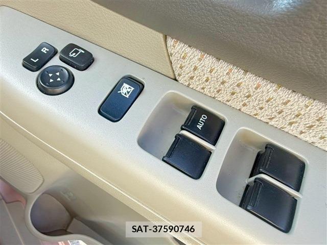 Suzuki SPACIA 2016-06 7225259-21
