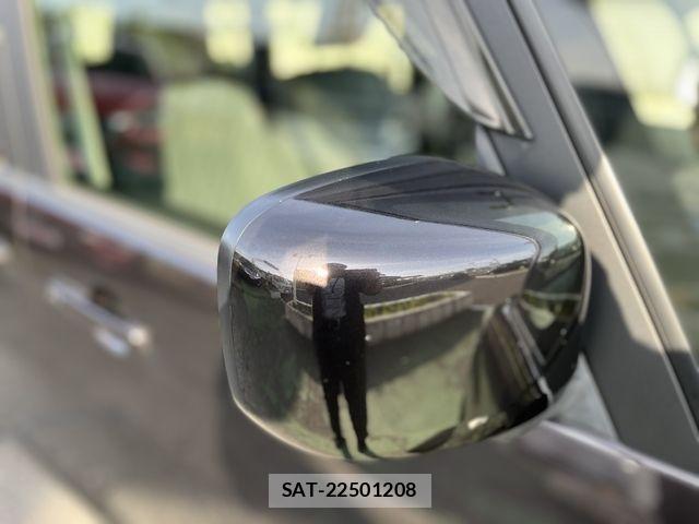 Suzuki SPACIA 2017-09 7225263-24