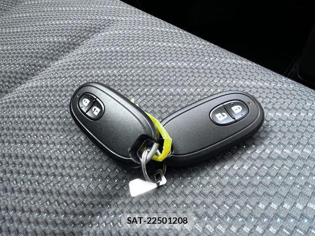Suzuki SPACIA 2017-09 7225263-25