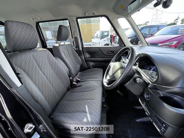 Suzuki SPACIA 2017-09 7225263-3