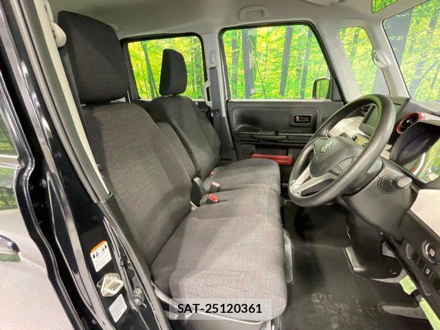 Suzuki SPACIA 2023-08 7225307-8