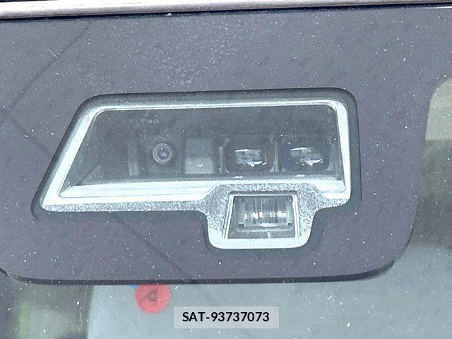 Suzuki SPACIA 2019-01 7225275-4
