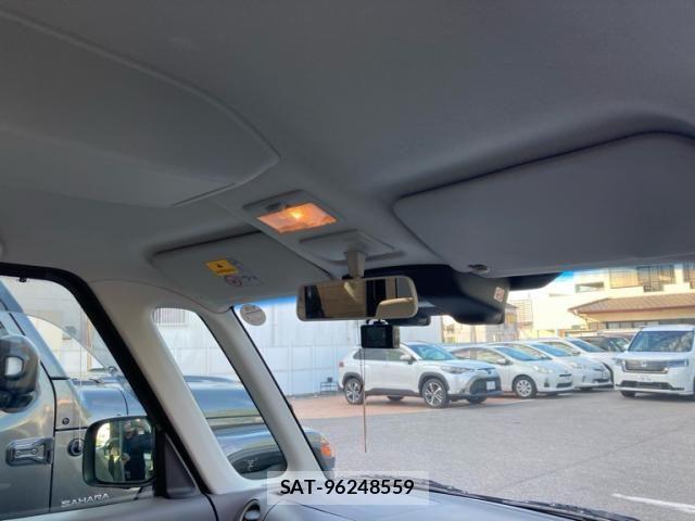 Suzuki SPACIA 2017-11 7225264-13