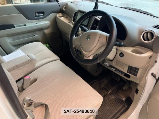 Suzuki SPACIA 2014-07 7217881-16