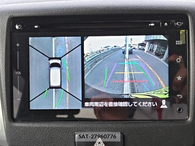 Suzuki SPACIA 2017-04 7225261-13