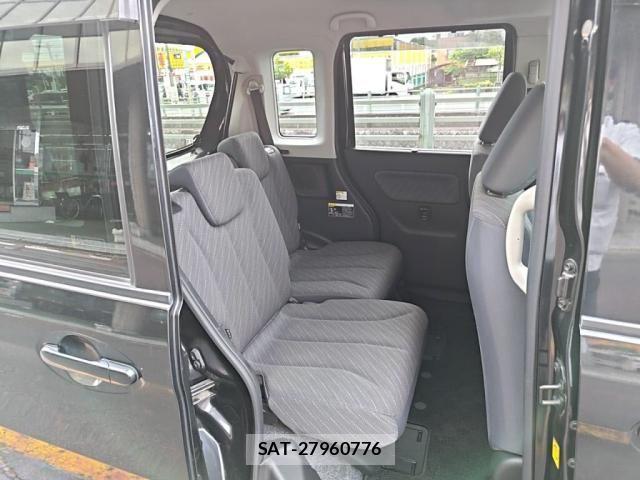 Suzuki SPACIA 2017-04 7225261-21