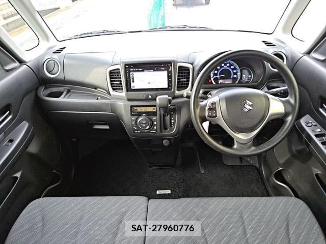 Suzuki SPACIA 2017-04 7225261-2