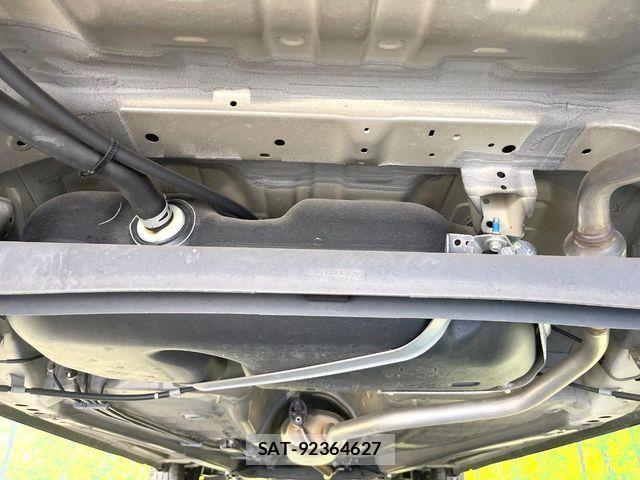 Suzuki SPACIA 2019-07 7225281-18