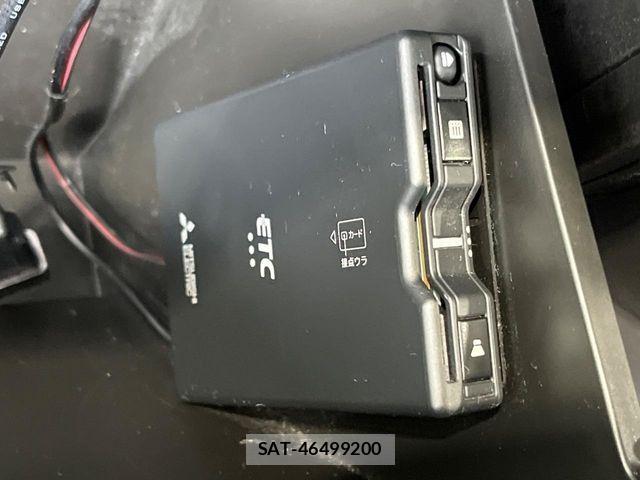 Suzuki SPACIA 2019-06 7225276-5