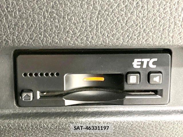 Suzuki SPACIA 2018-02 7225266-5