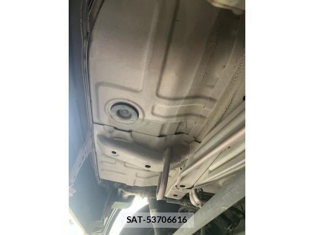 Suzuki SPACIA 2014-11 7225246-26