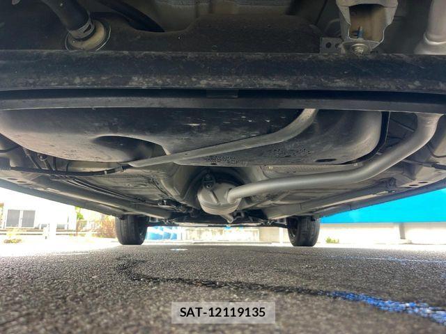 Suzuki SPACIA 2021-08 7252384-18
