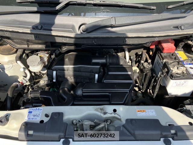 Suzuki SPACIA 2017-05 7252385-9