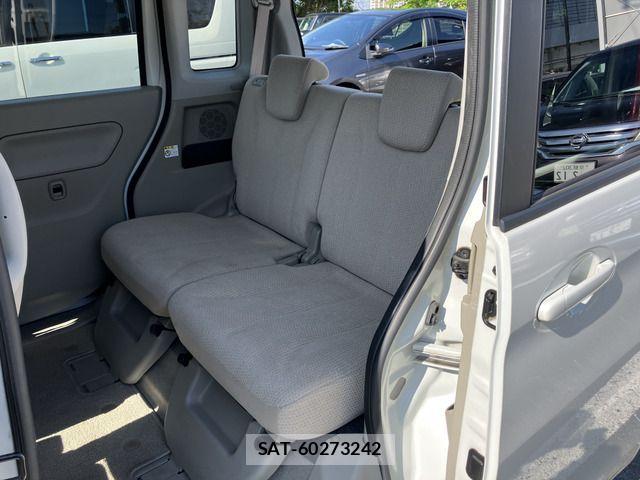 Suzuki SPACIA 2017-05 7252385-4