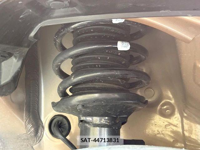Suzuki SPACIA 2025-09 7252375-19