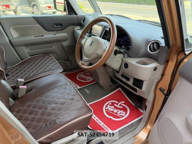 Suzuki SPACIA 2013-06 7252388-7