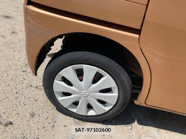 Suzuki SPACIA 2013-05 7252386-7