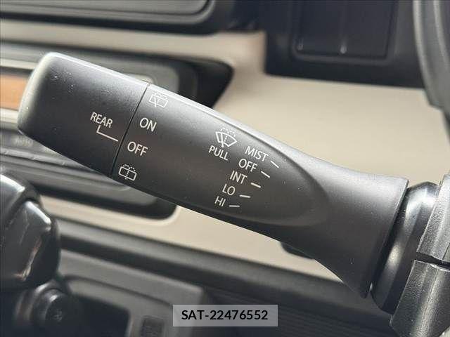 Suzuki SPACIA 2019-04 7272524-27