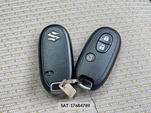 Suzuki SPACIA 2013-04 7330199-11