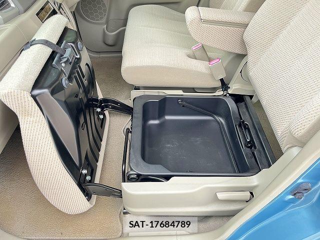 Suzuki SPACIA 2013-04 7330199-15