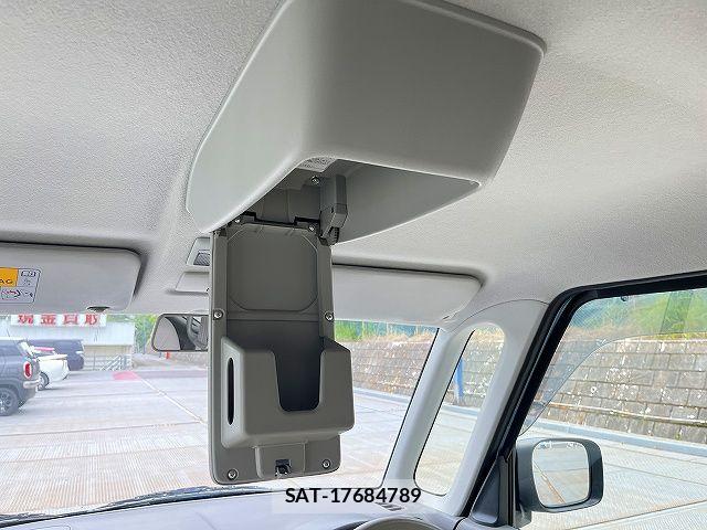Suzuki SPACIA 2013-04 7330199-21