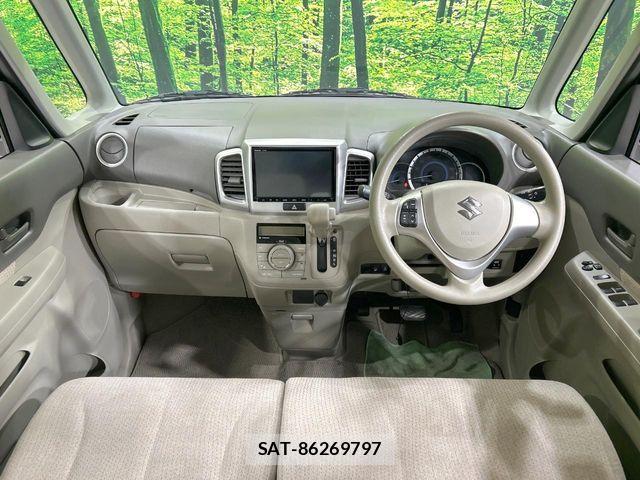 Suzuki SPACIA 2017-03 7330189-1