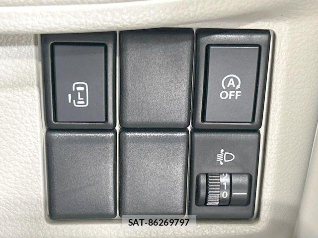 Suzuki SPACIA 2017-03 7330189-3