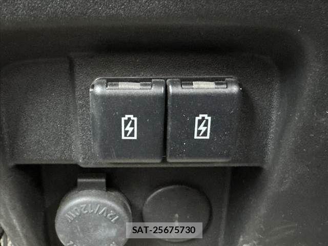 Suzuki SPACIA 2020-11 7330179-26