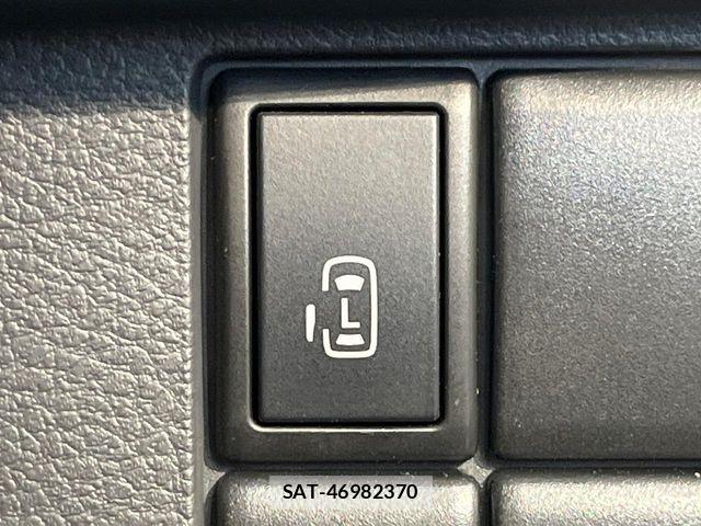 Suzuki SPACIA 2015-06 7330200-3