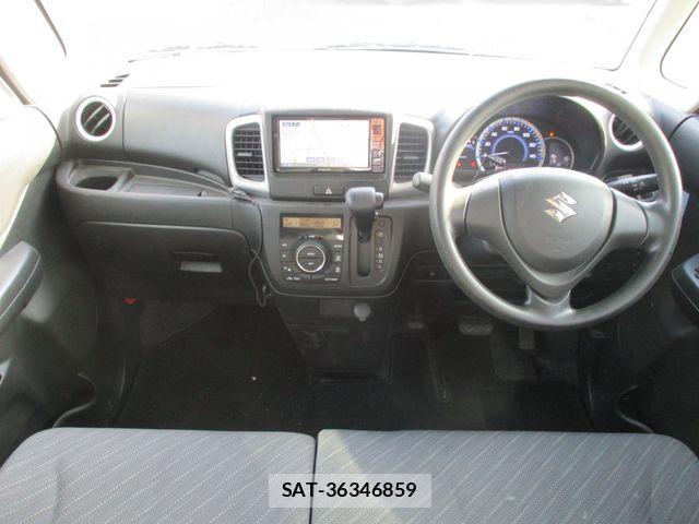 Suzuki SPACIA 2017-07 7330196-1